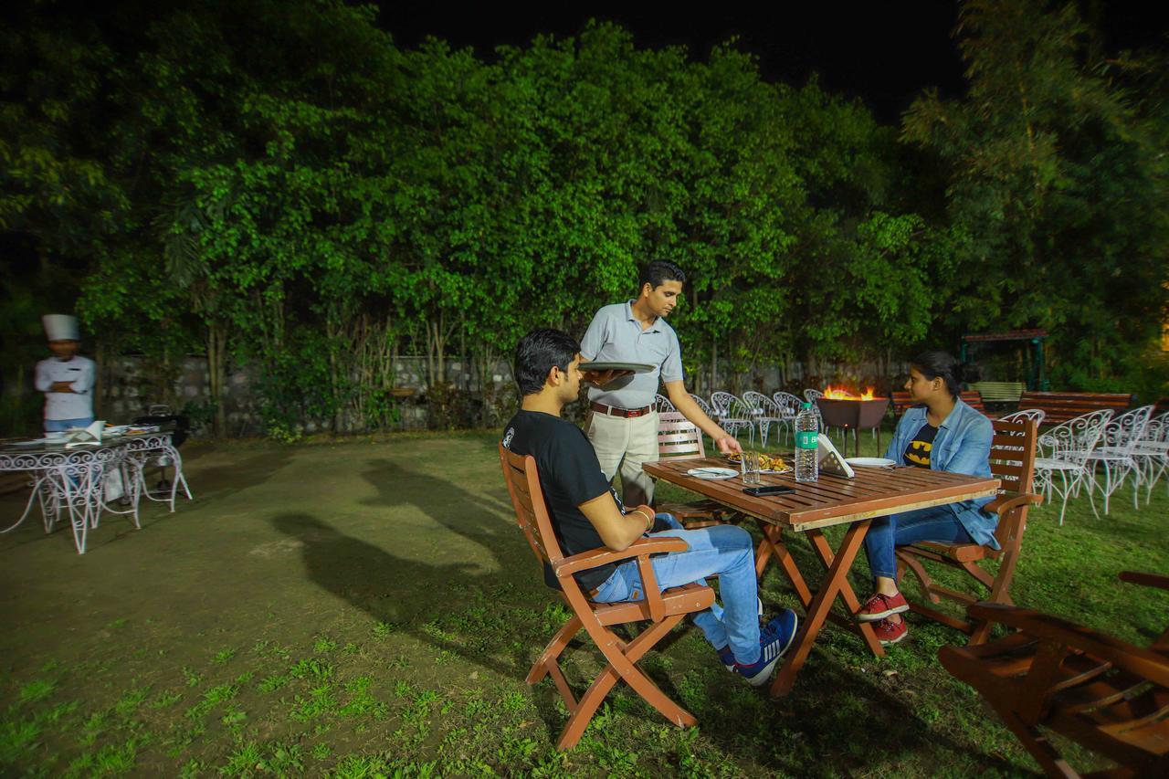 V Resorts Rajaji National Park Rishīkesh 外观 照片